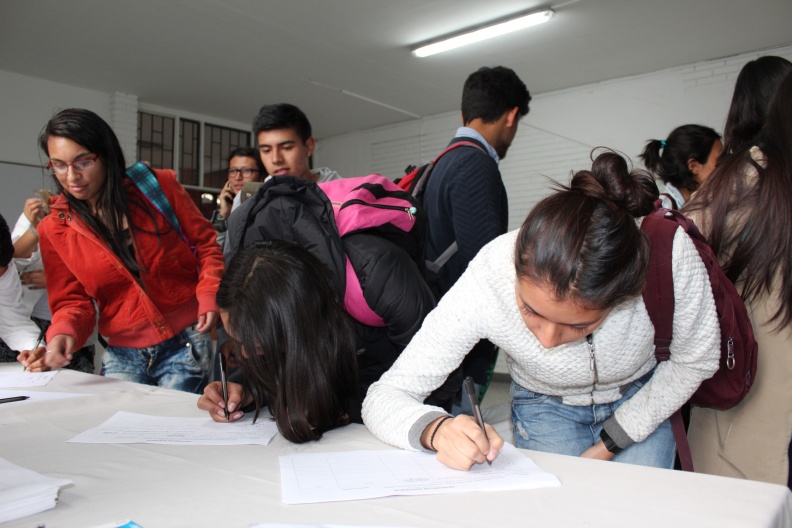 estudiantes en evento